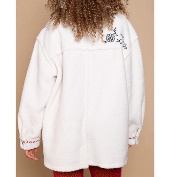 POL Jacket embroidered Sherpa jacket WarmCozy New Oversized Boutique - Picture 3 of 16